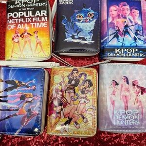 KPOP DEMON HUNTERS 6 pcs